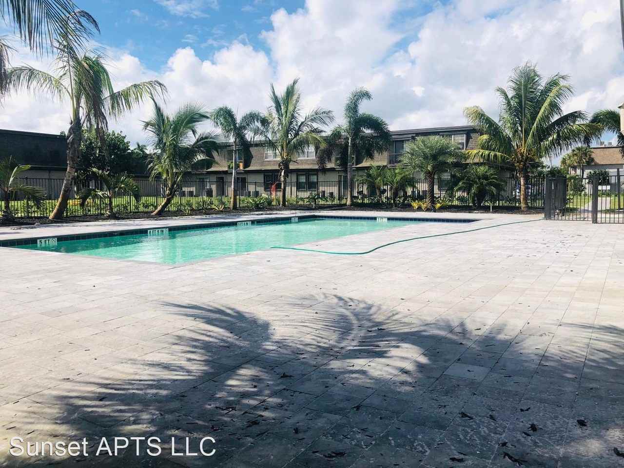 1001 36th Street - Photo 3 of 13