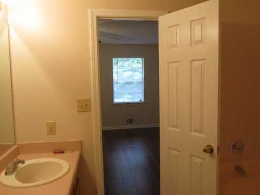 145 Meadowbrook Dr - Photo 2 of 13