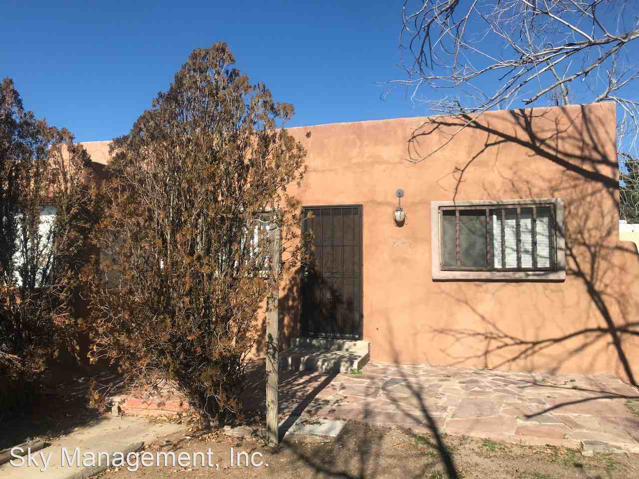 2125 Coal Pl Se - Photo 3 of 48