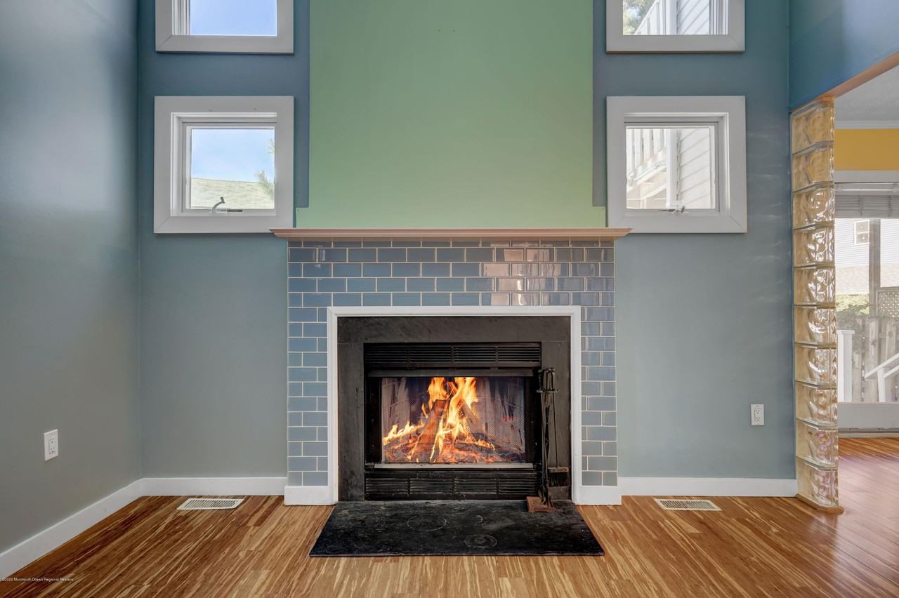 144 Marina Bay Ct - Photo 3 of 42
