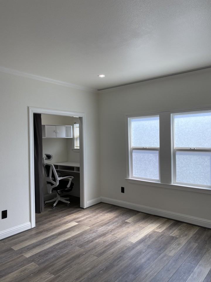 1929 26th Avenue #18 - Photo 2 of 12