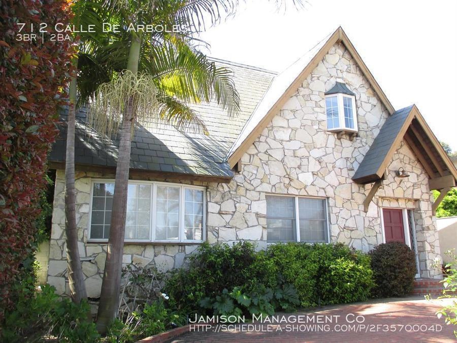 712 Calle De Arboles - Photo 3 of 48