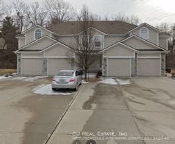 1104 Nw Downing Cir - Photo 1 of 1