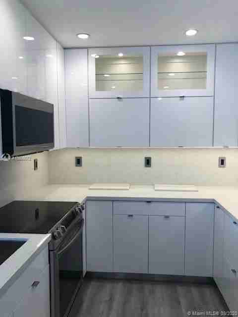 2600 Ne 135th St #3A - Photo 3 of 35