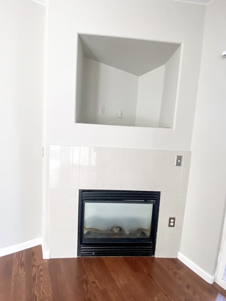 5447 S Dover St #103 - Photo 3 of 49
