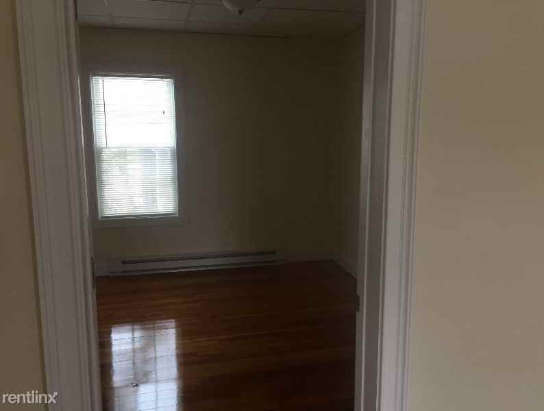 5 N Worcester St - Photo 3 of 6
