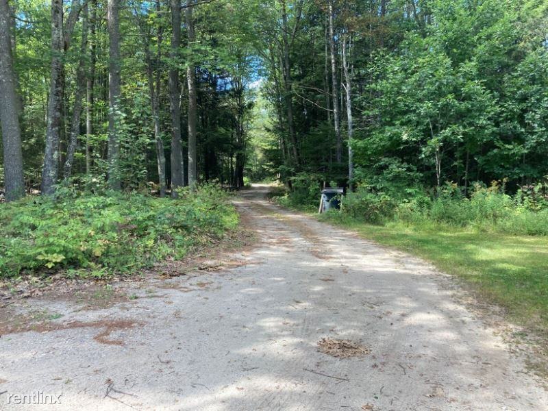 32 32 Curtis Rd. 2 - Photo 3 of 17