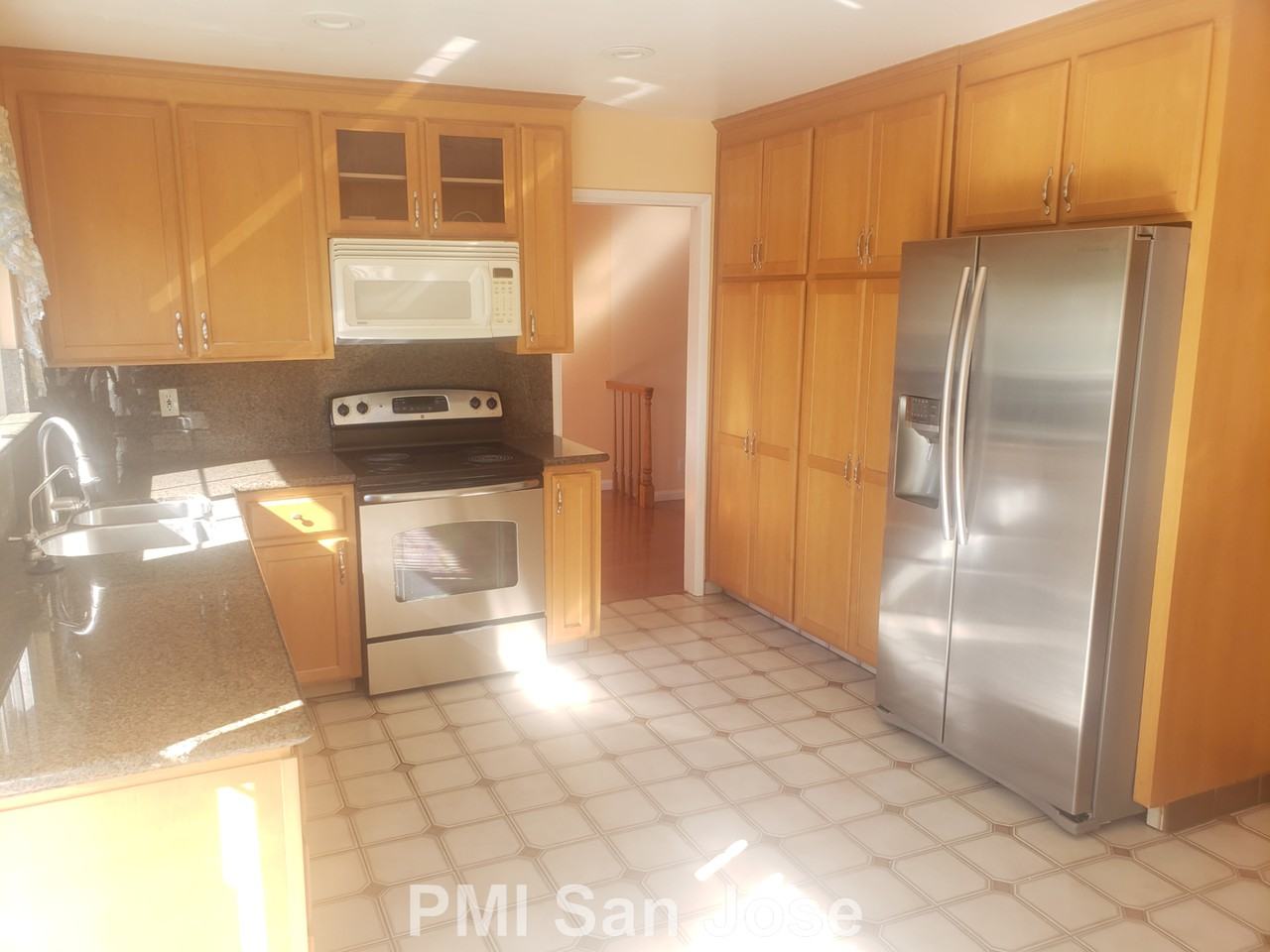 3239 Sagewood Ln - Photo 3 of 22