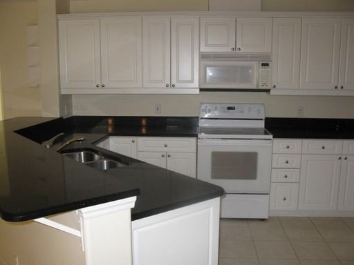 4239 Riverview Blvd - Photo 2 of 11