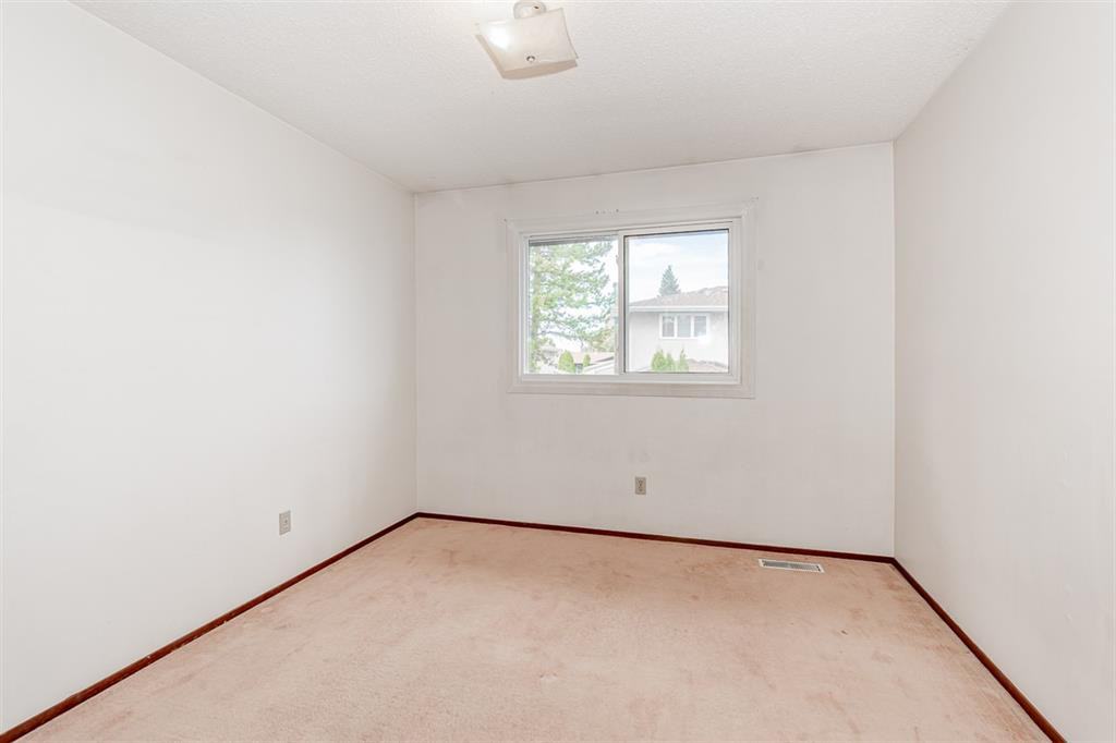 2758 105 Street - Photo 2 of 25