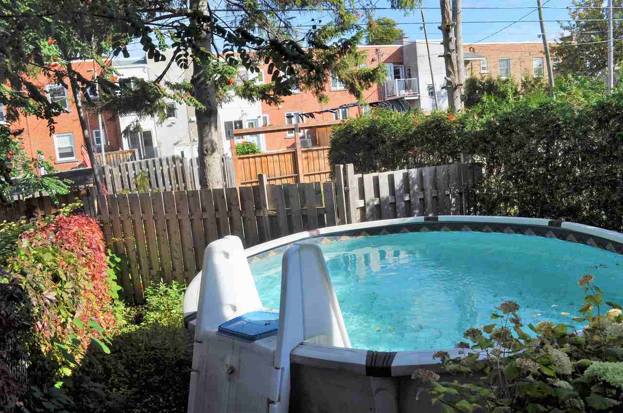 1225 Rue Godin - Photo 2 of 21