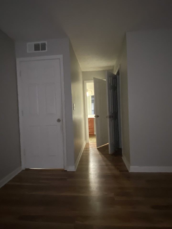 717 Beaufort Cir - Photo 3 of 17