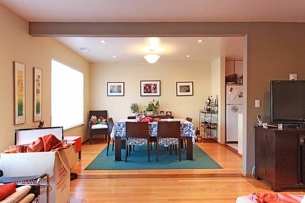 418 Arlington St - Photo 2 of 8