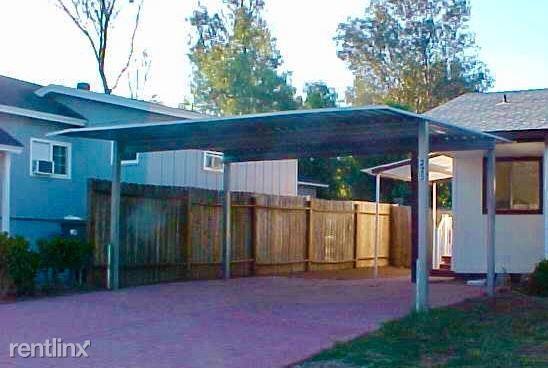 225 Lento Ln - Photo 2 of 16