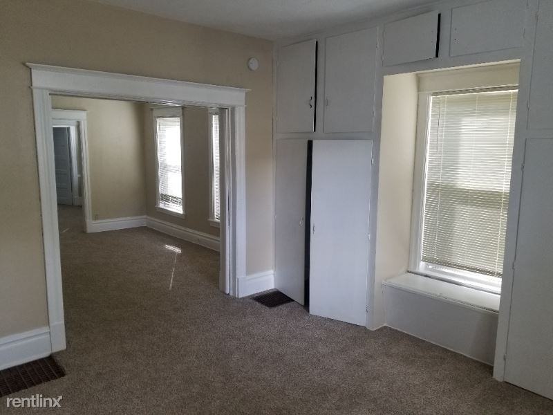 1421 1421 5th Avenue 1 - Photo 3 of 13