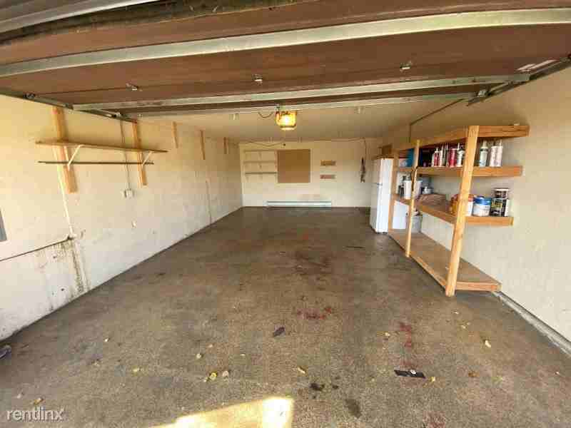 230 Harvest Dr - Photo 2 of 22