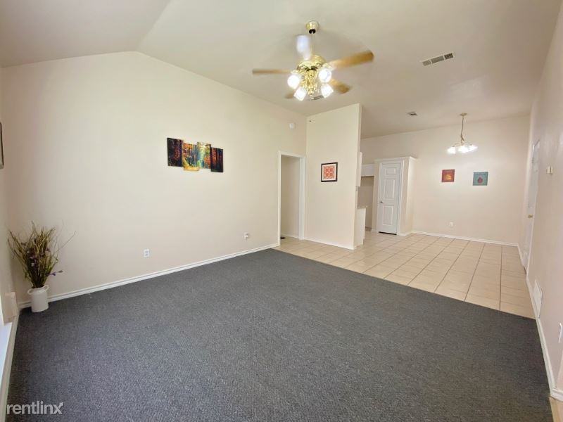105 Honey Bee Dr - Photo 2 of 21