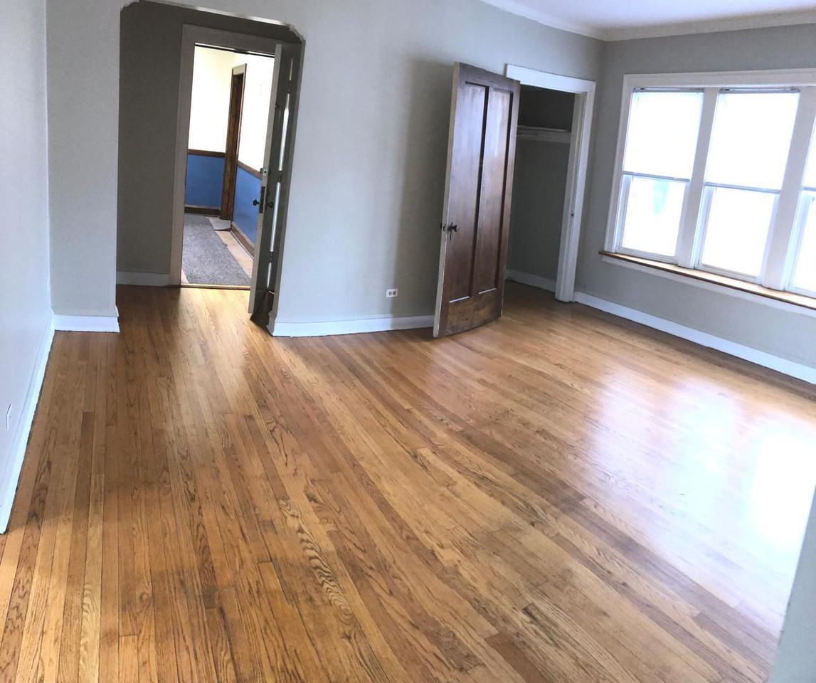 3908 N Central Ave Apt 3c - Photo 2 of 7