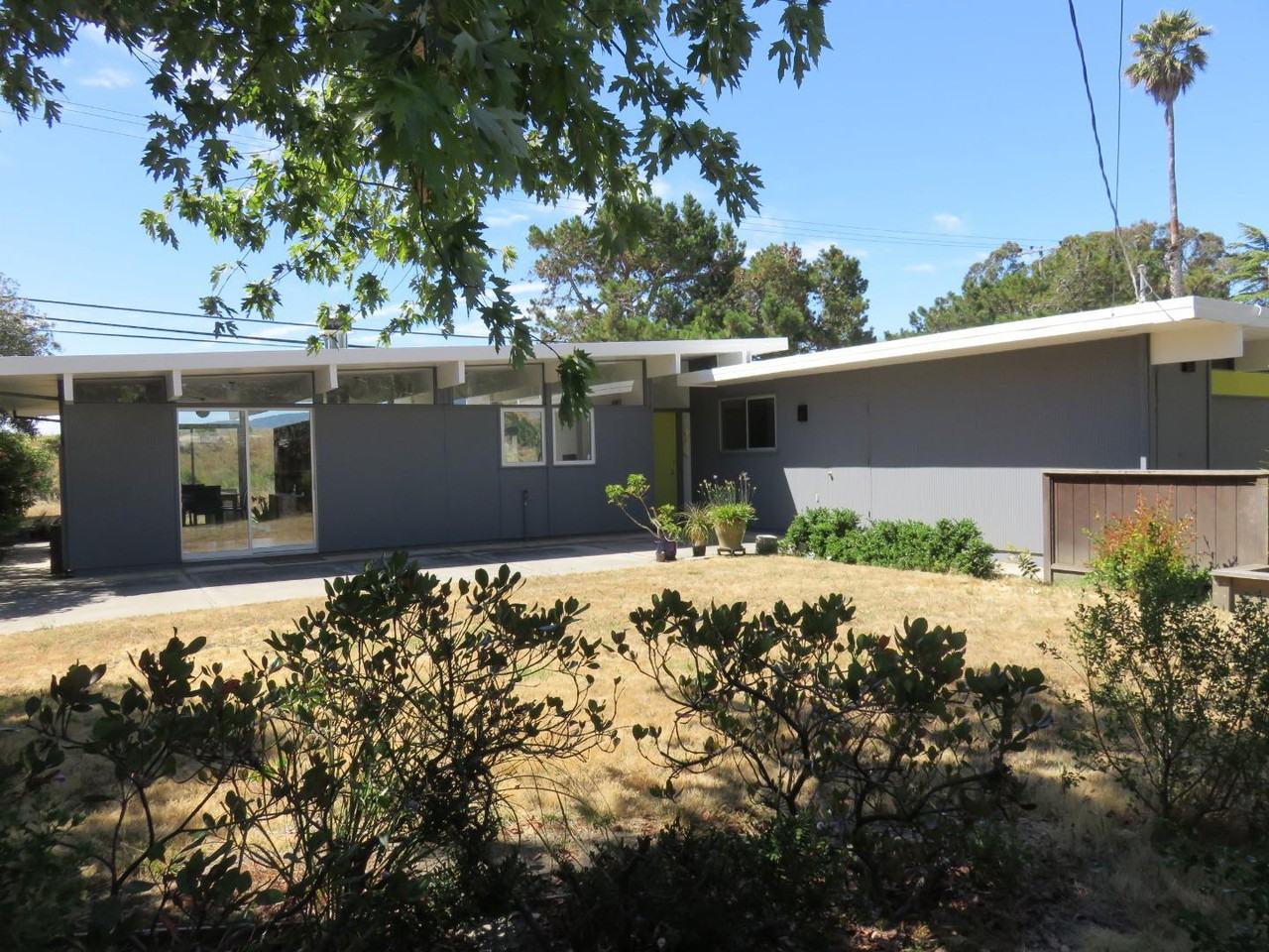 2251 Allegheny Way - Photo 2 of 17