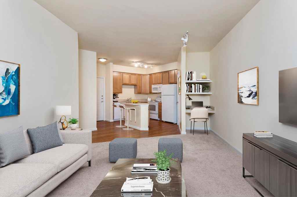 Camden College Park - Photo 4 of 51