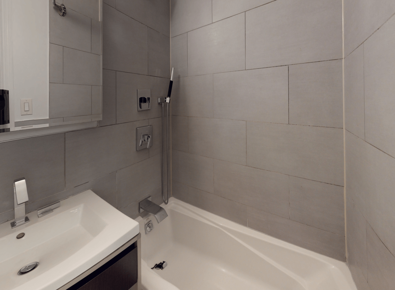 50 W 97th St #05H - Photo 7 of 9