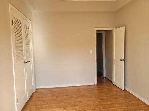 3704 Mount Pleasant Avenue - Photo 3 of 13