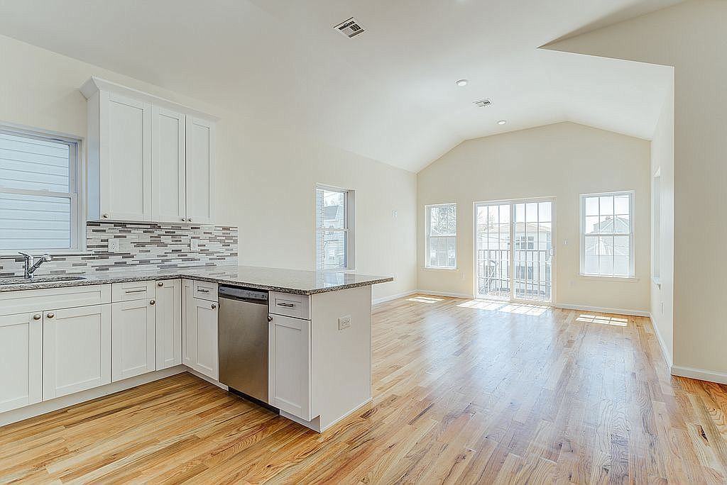 41 West 18th Street #3rd floor - Photo 2 of 25