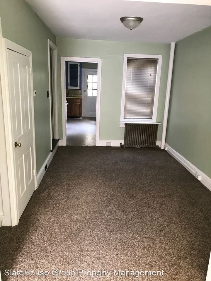 1211 Cotton St - Photo 3 of 15