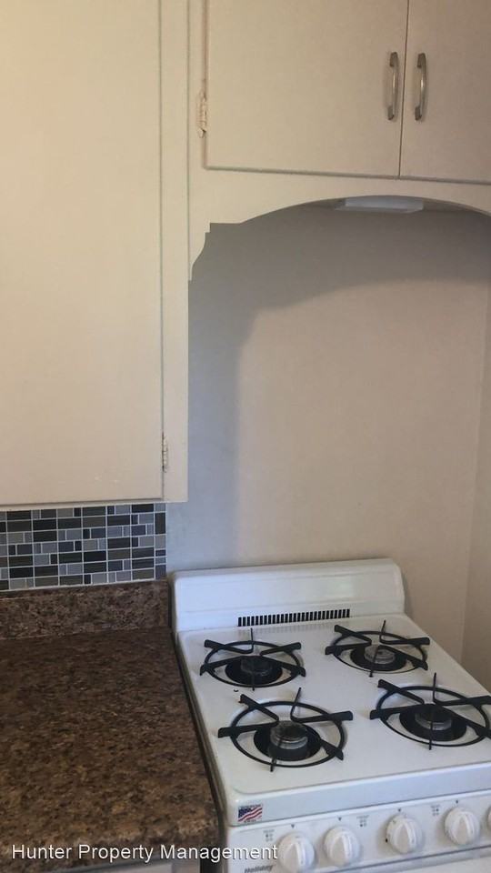 E Cherokee St - Photo 3 of 10