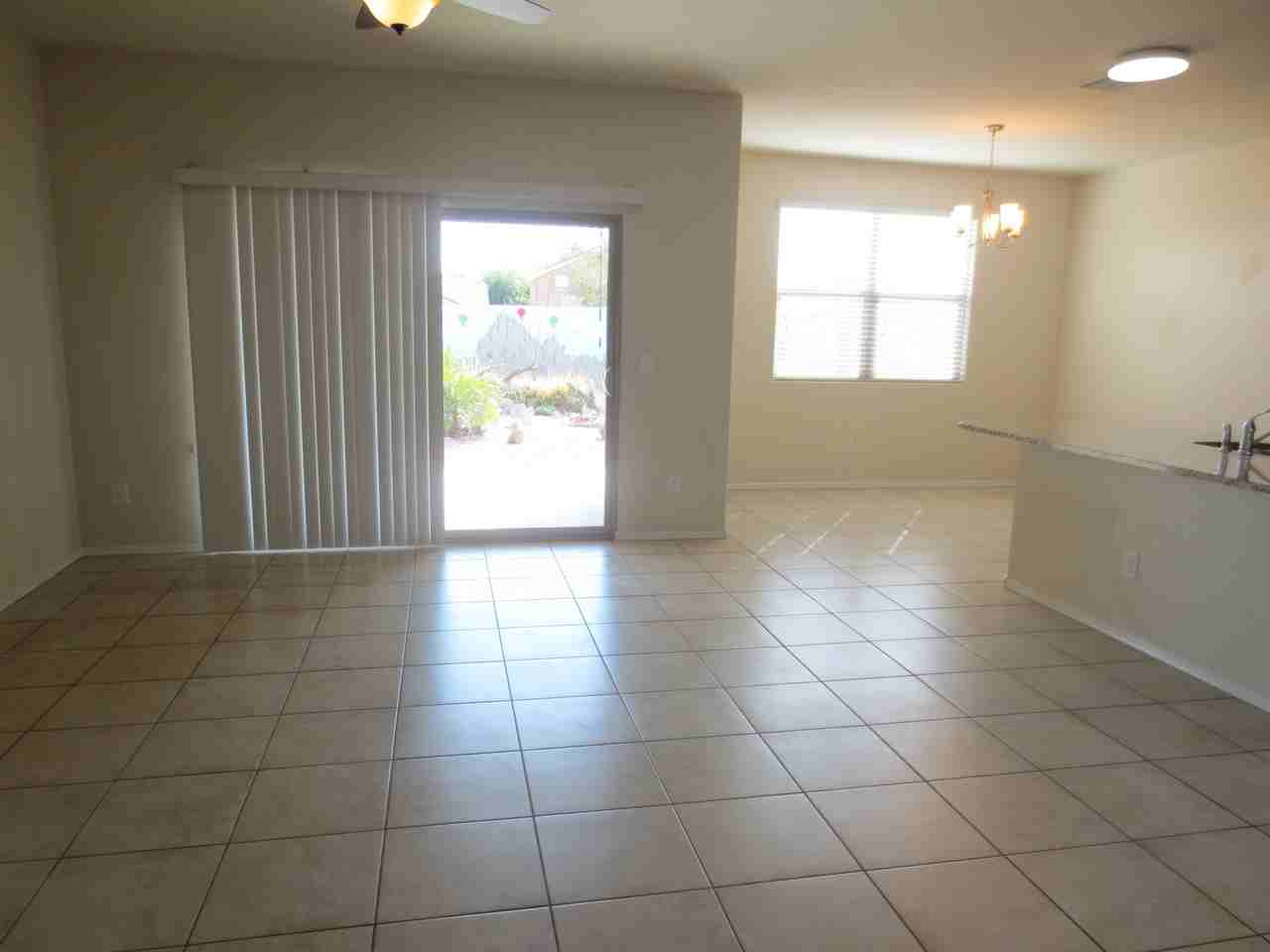 23811 W Atlanta Ave - Photo 3 of 22