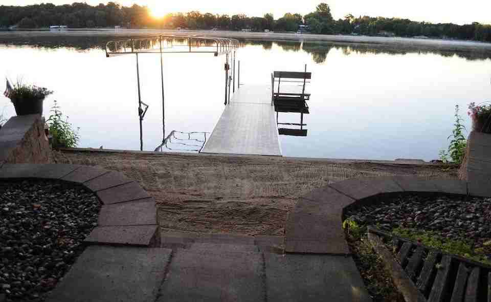 3815 Forest Park Rd Sw - Photo 2 of 6