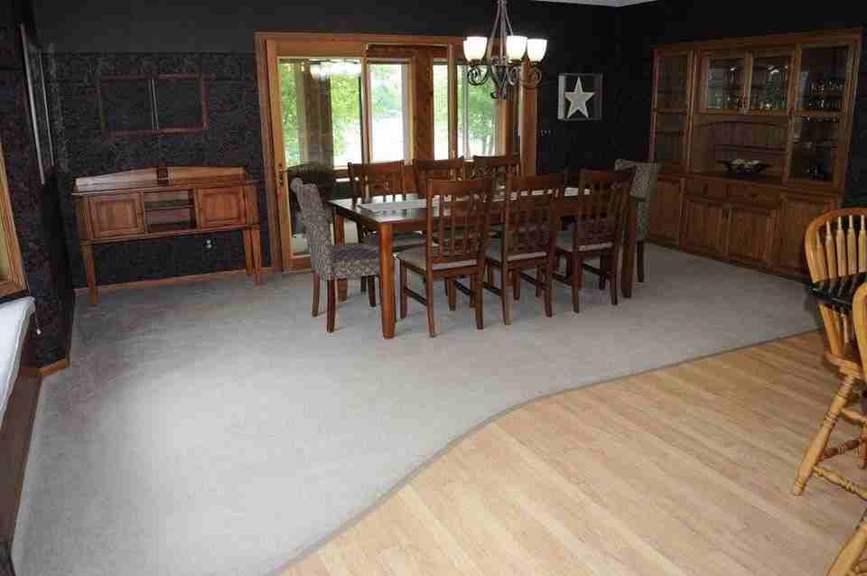 3815 Forest Park Rd Sw - Photo 3 of 6