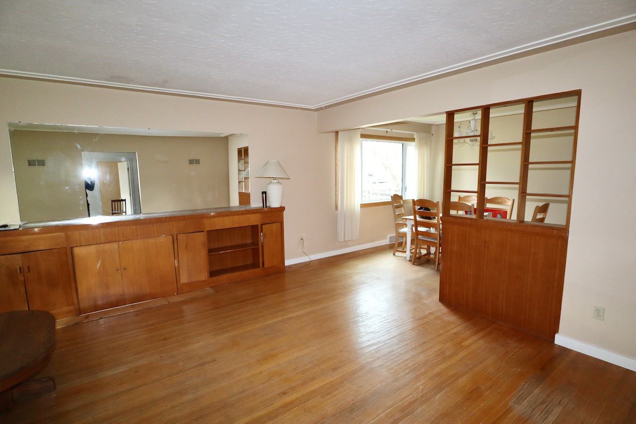 11592 80 Ave Nw - Photo 3 of 27