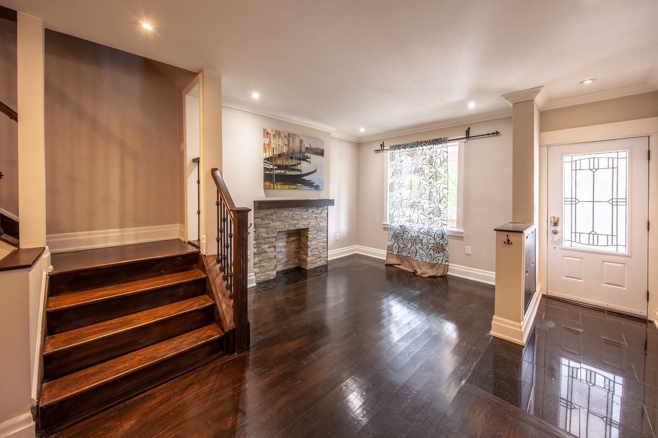 16 Glen Gordon Rd - Photo 3 of 18