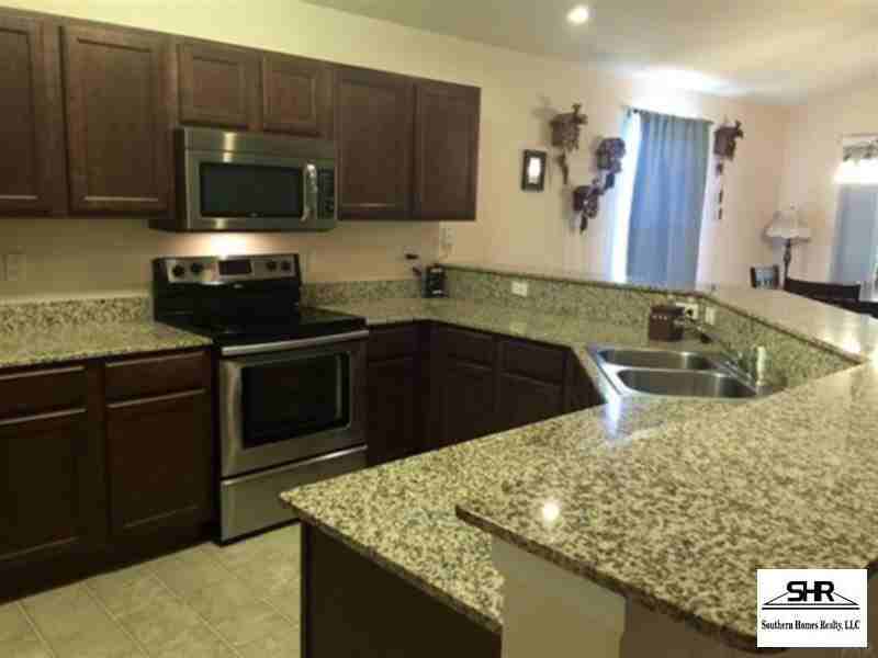 3901 Elevator Ct - Photo 2 of 2