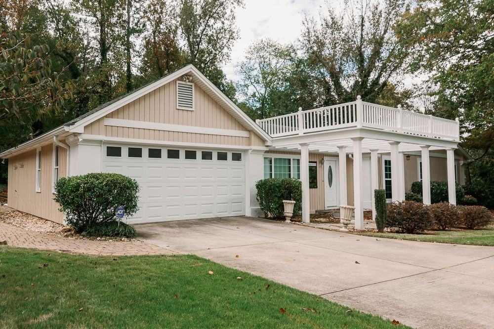 3105 Brookview Dr - Photo 2 of 38