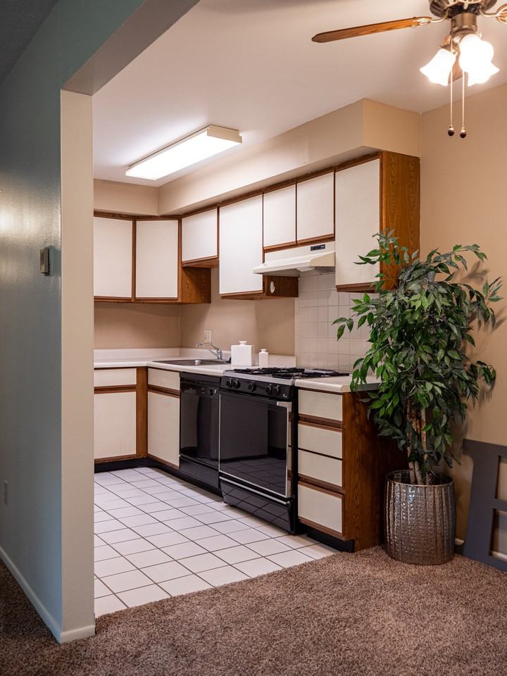 Central Park West Apartments & Townhomes - Photo 2 of 41