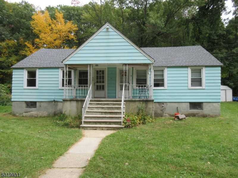 53 Morris Tpke Unit B - Photo 2 of 7