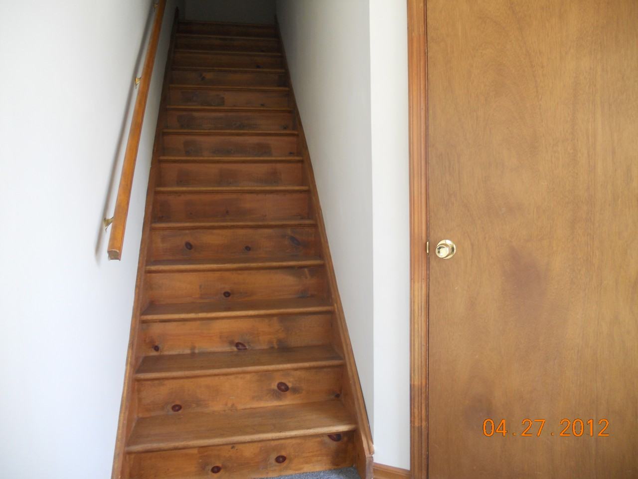 156 S 7th Ave #2 - Photo 3 of 7