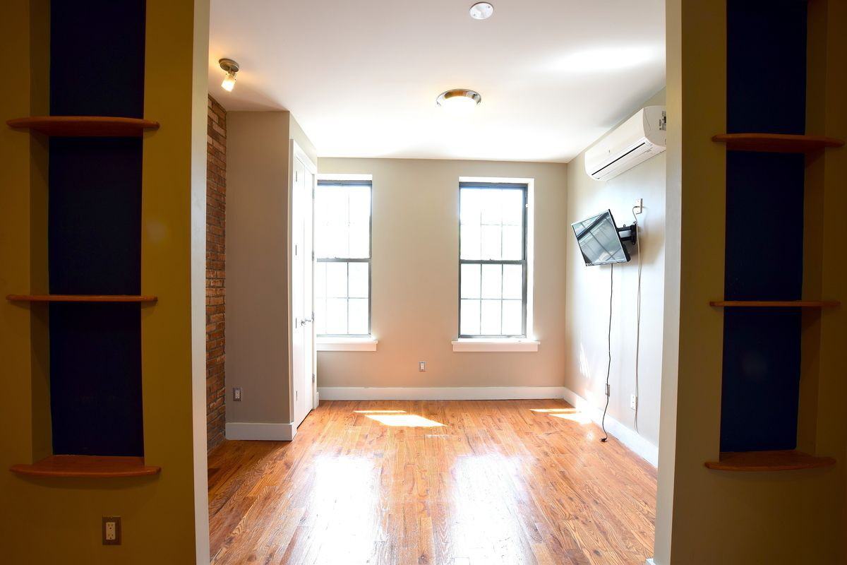 Marion Estates - Photo 2 of 6