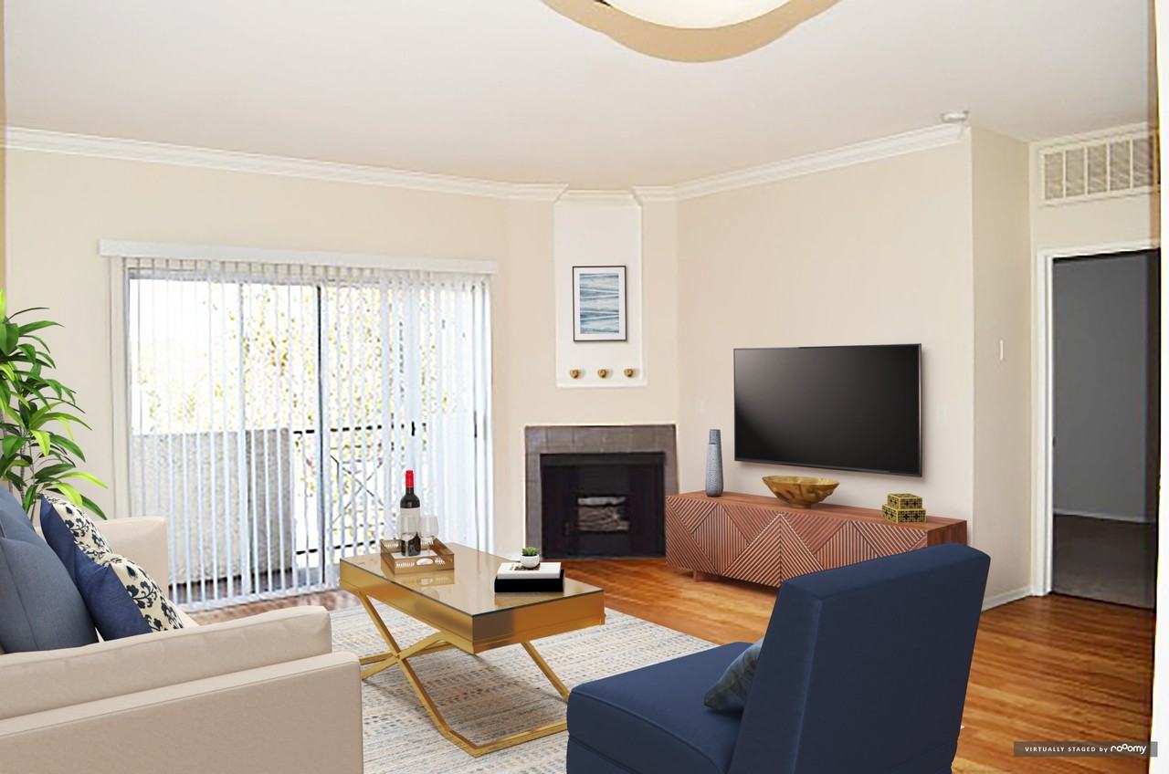 Brighton Vista Apartments - Photo 3 of 20