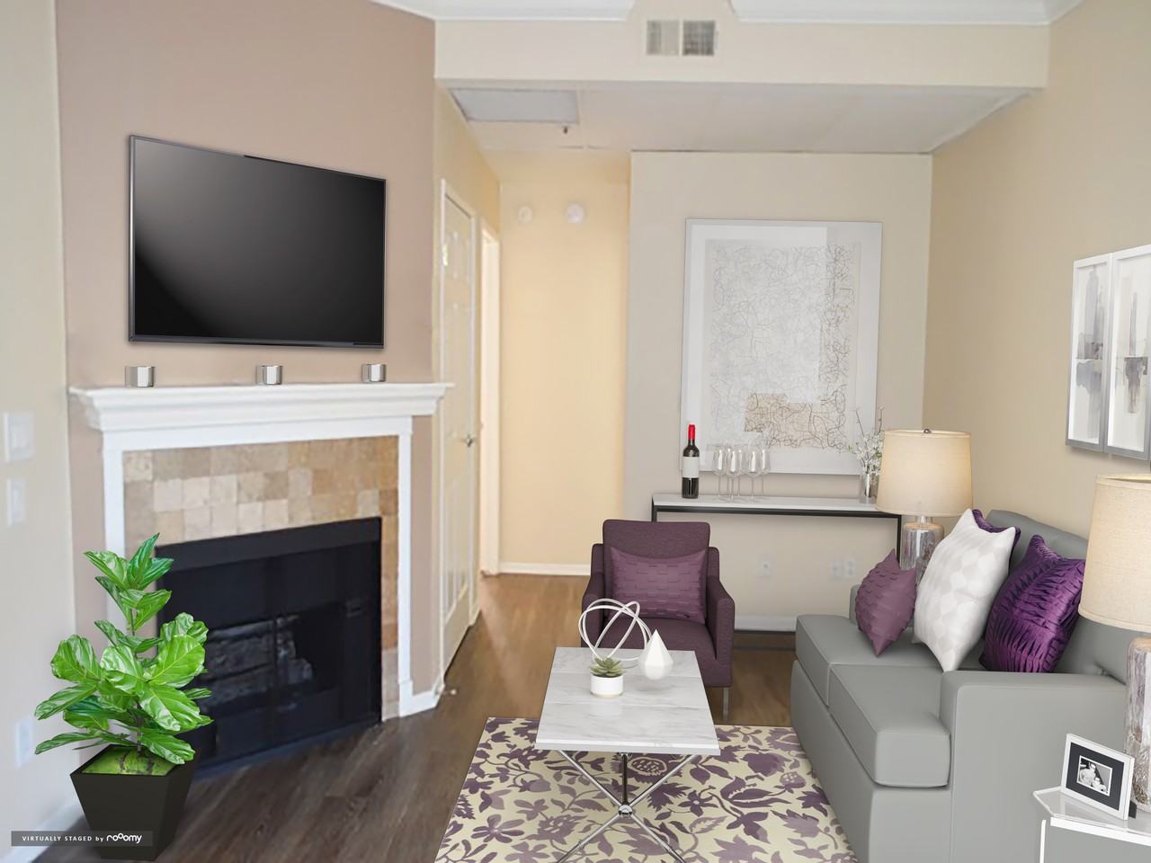 Warner Courtyard Apartments - Photo 2 of 31