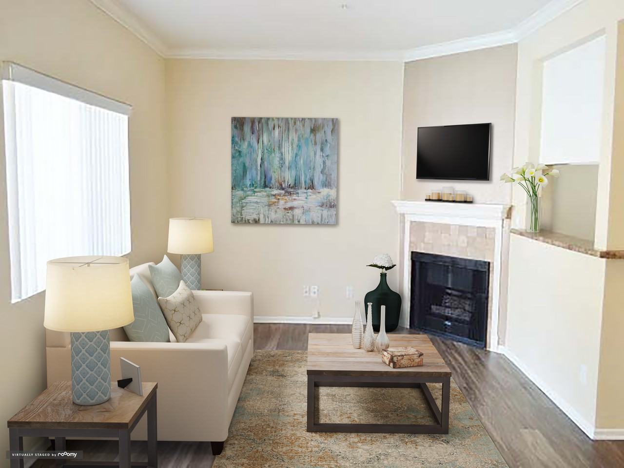 Warner Courtyard Apartments - Photo 7 of 31