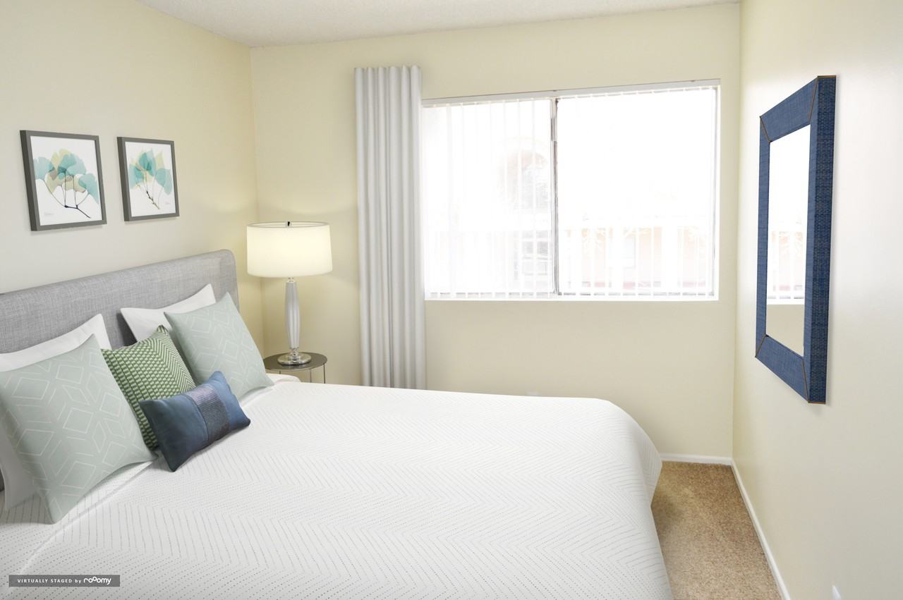 The Madrid Apartments - Photo 4 of 25