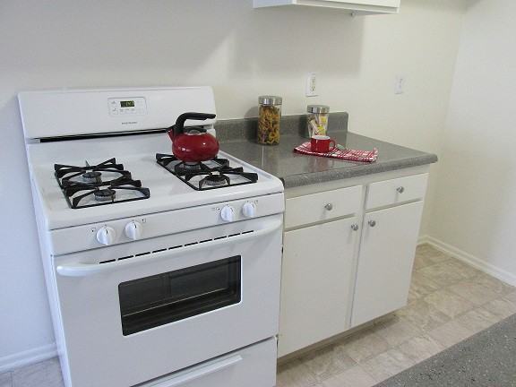 The Madrid Apartments 7125 Lennox Ave, Los Angeles, CA 91405 Zumper