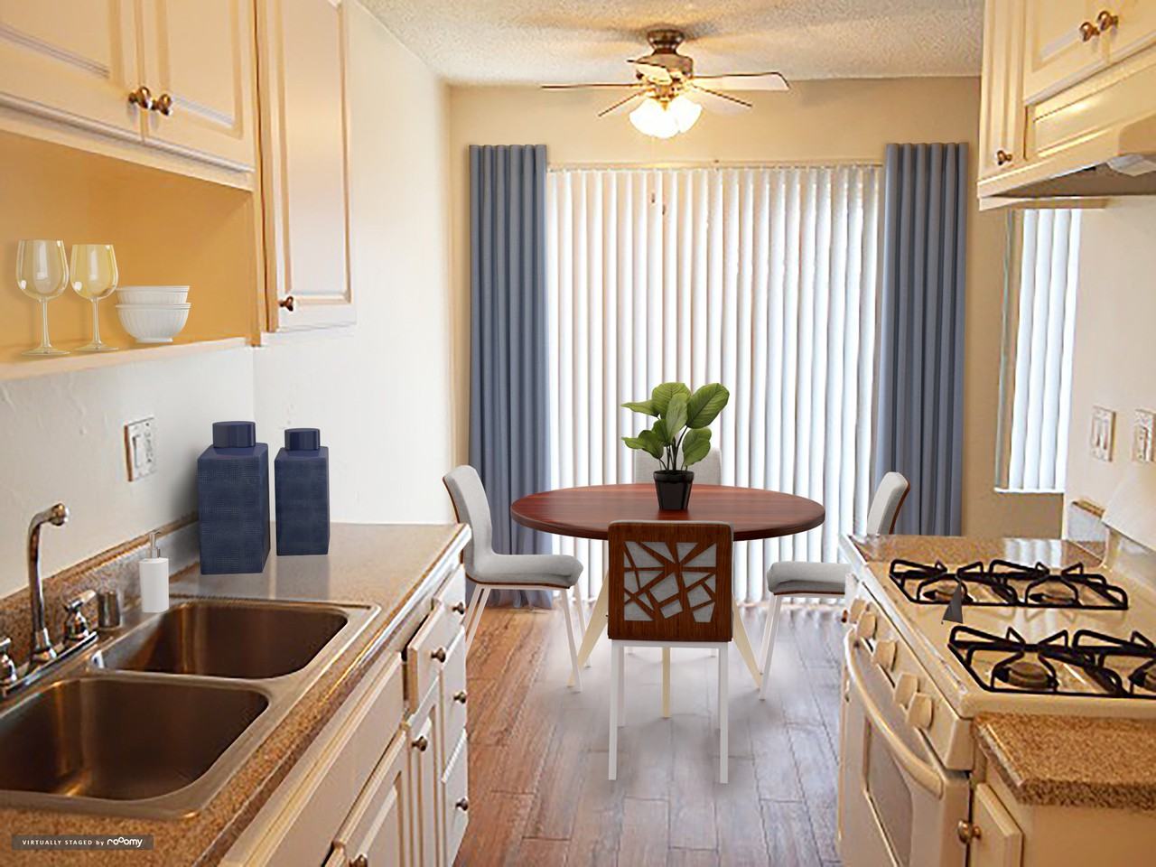 Mountain Crest Apartments - Photo 4 of 44