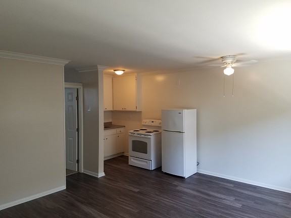 Oak Knoll Apartments - Photo 4 of 28