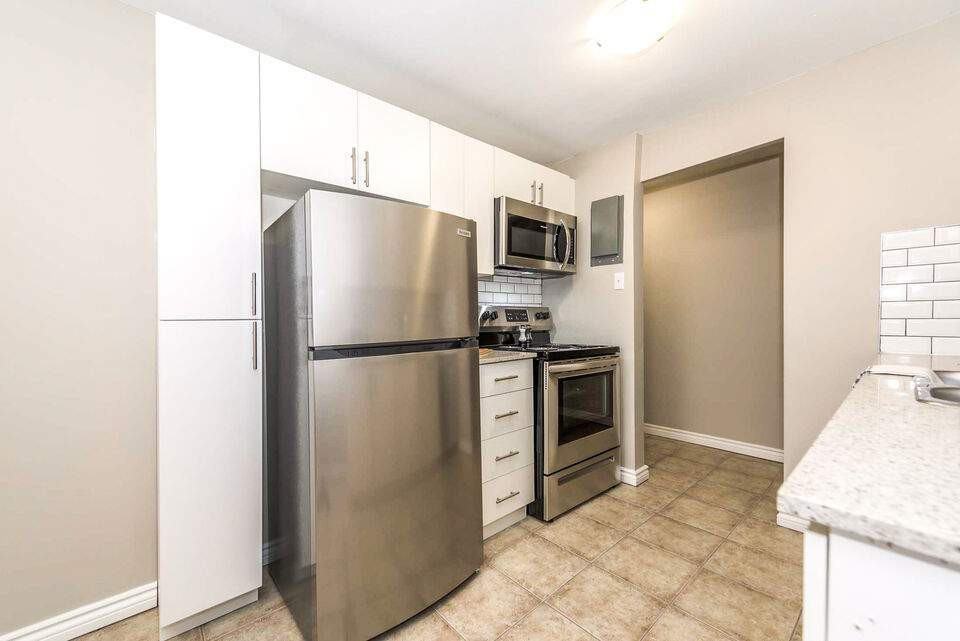 St. James Place II & IV - Photo 2 of 6