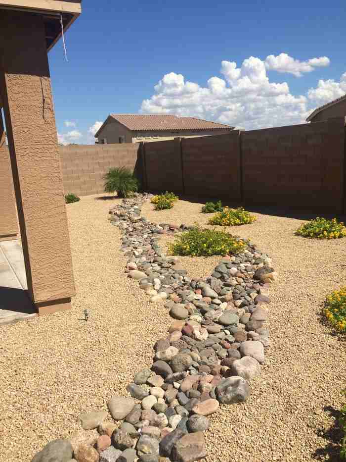 22661 W Mesquite Dr - Photo 3 of 8