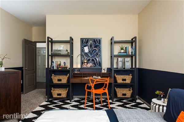 Bella Vista Apartments - Photo 3 of 21